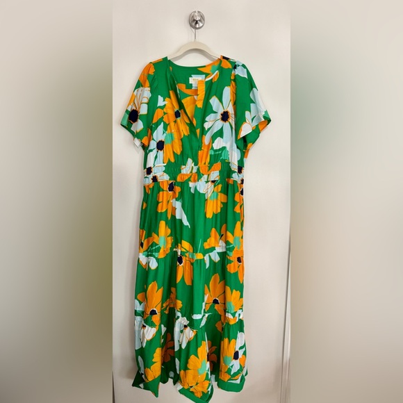 Anthropologie Dresses & Skirts - Maeve Anthropologie Green Floral Midi Dress Tiered Short Sleeve